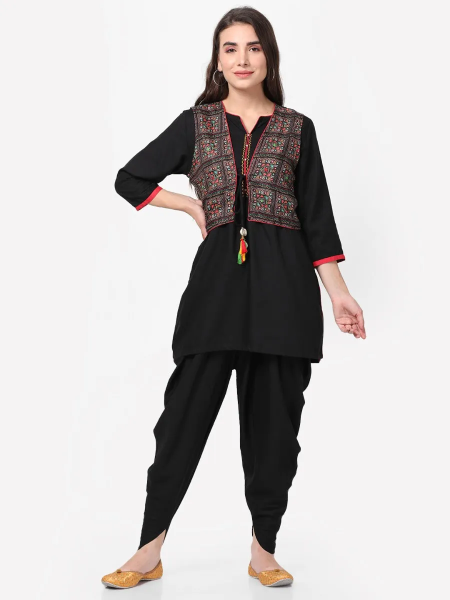 Black Solid Kurta Jacket With Cowl Pant