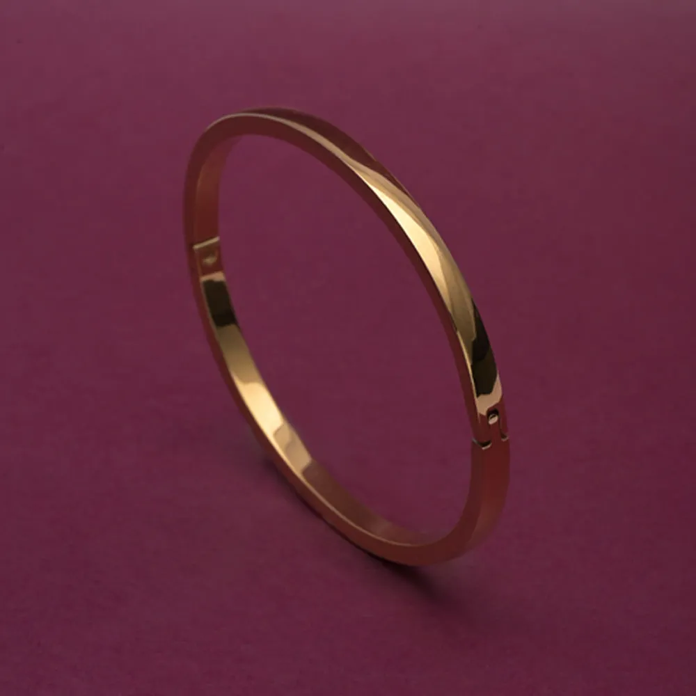 Elliptical Grace Bangle Bracelet | Gold