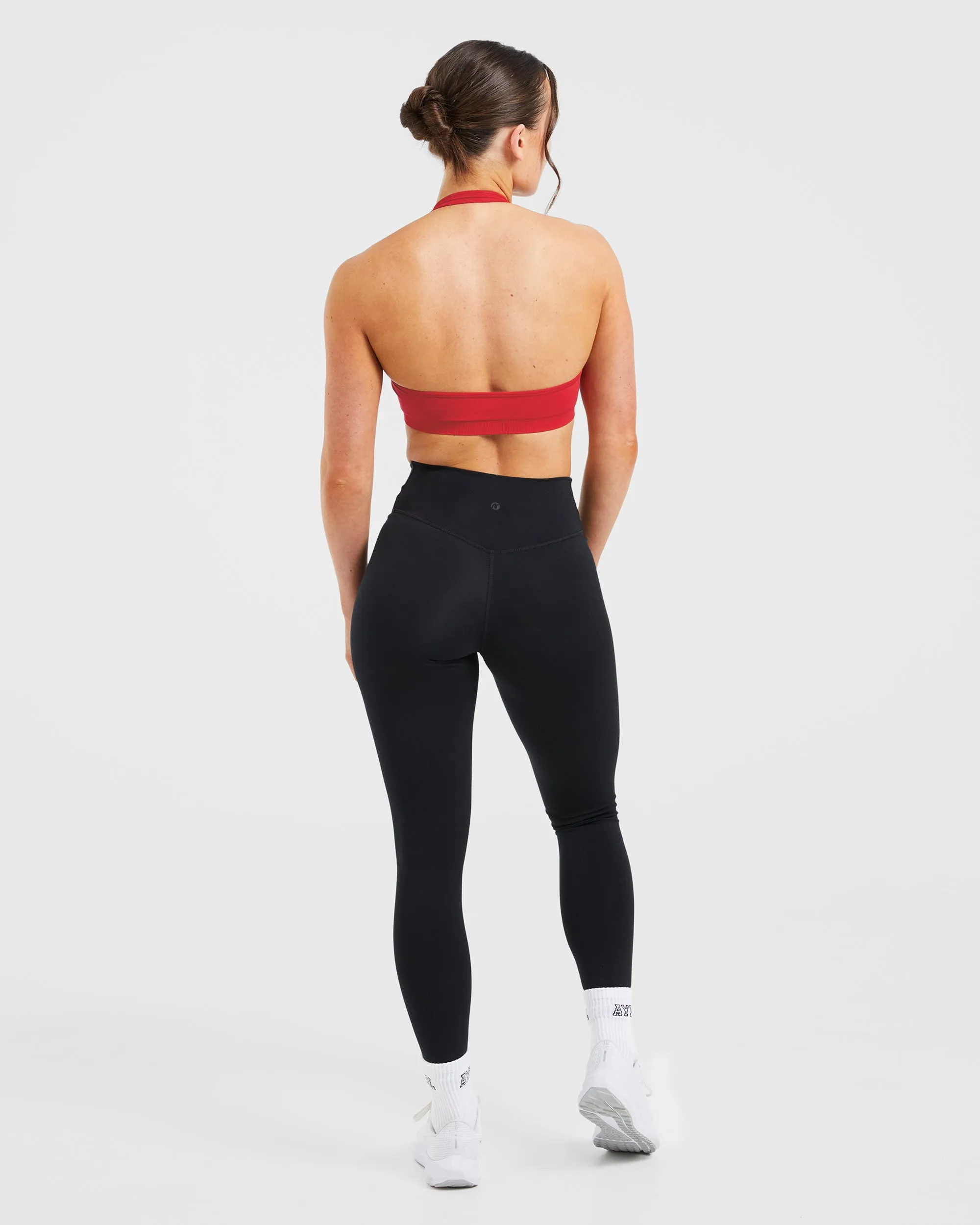 Essential Seamless Halterneck Sports Bra - Red