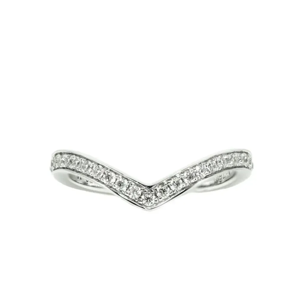 Kaylee Round Moissanite V Shaped and Twist Design Wedding Rings in 18K gold