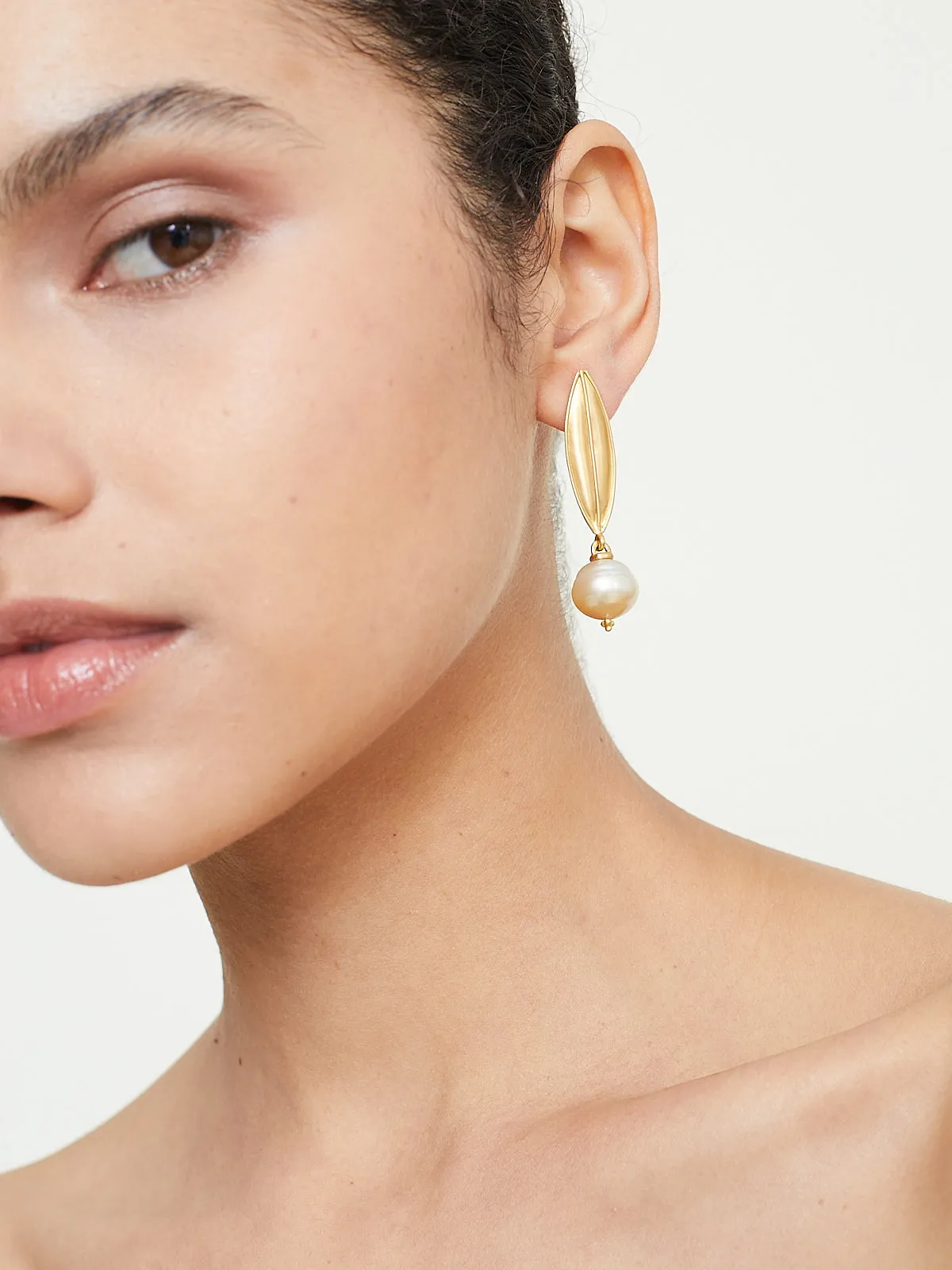 Laurel South Sea Pearl Drop Earrings in 22k Yellow Gold